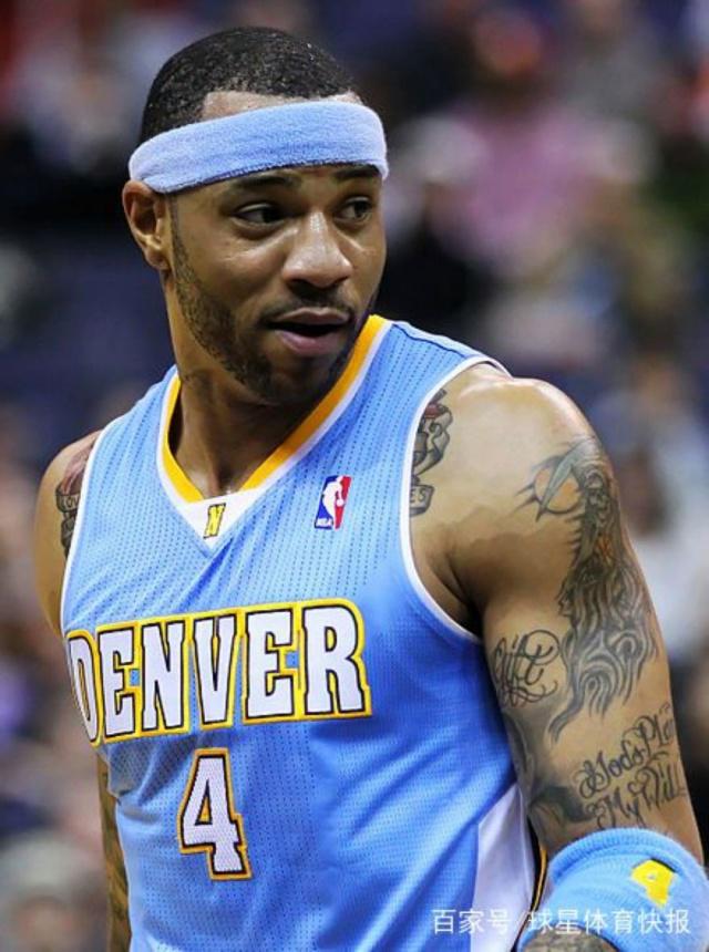 我们的状元！篮网官方分享肯扬-马丁当年被选中时的现场照(nba球员肯扬马丁)