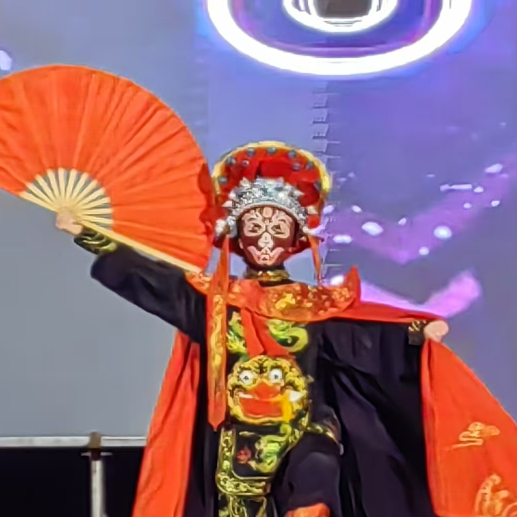 博鱼体育入口-川剧变脸大师现场表演，增添活动亮点的简单介绍